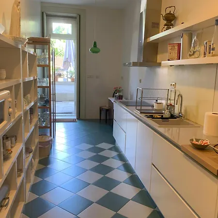Maison Des Amis Порту